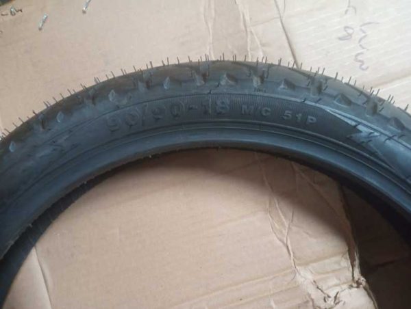 Tyre 90/90_18