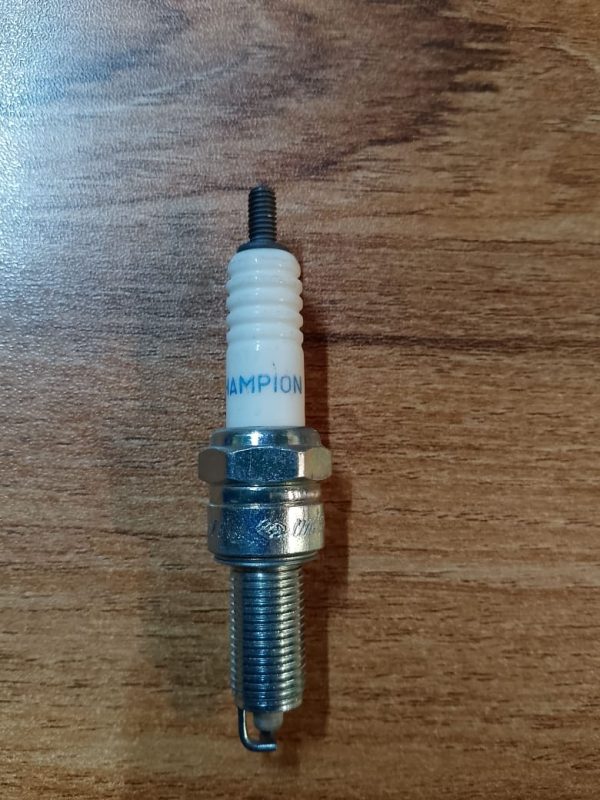 TVS HLX Spark plug