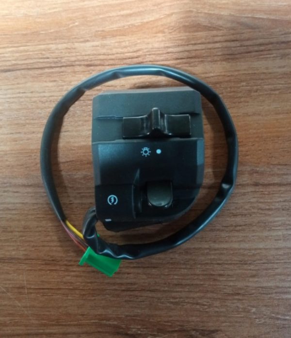 Bajaj Boxer 150cc right side control switch-Nairobi, 0717 379 686