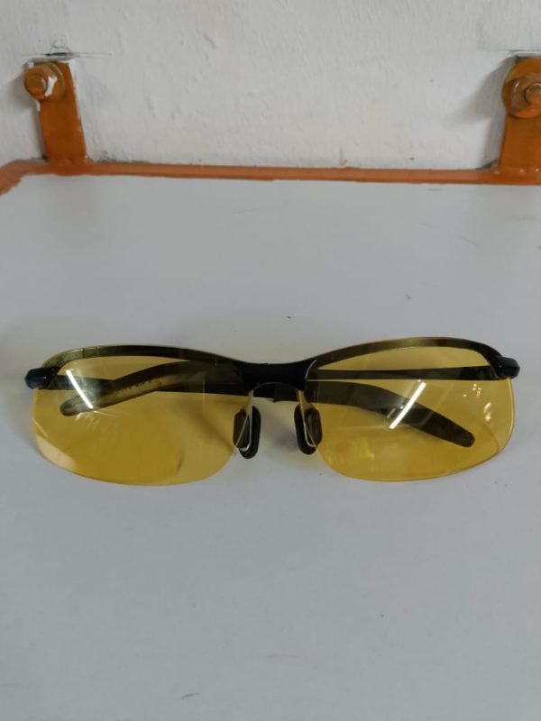 Riding/driving night vision glasses