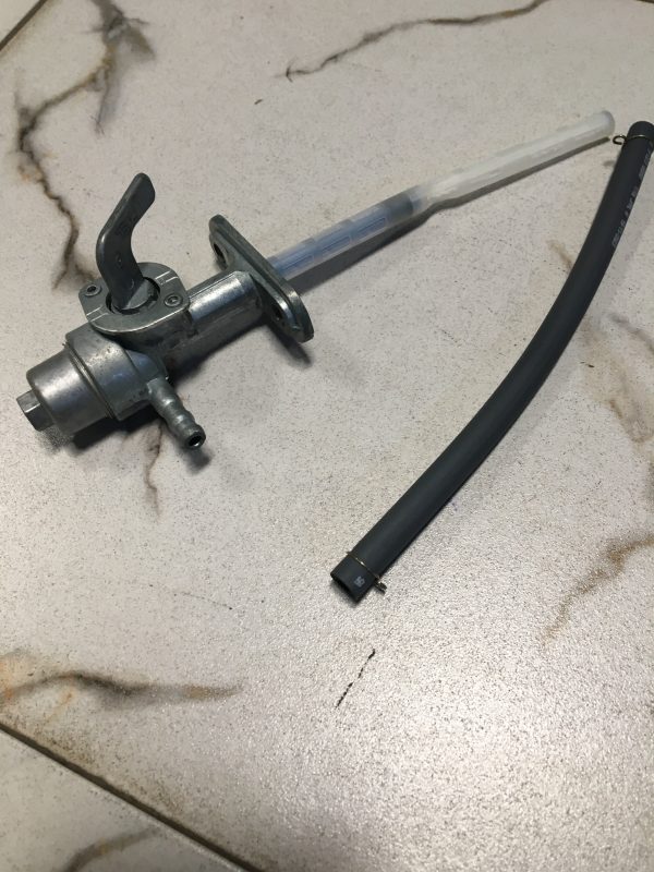 Tvs RTR Apache 125cc/150cc Fuel Cock Assy With Hoses
