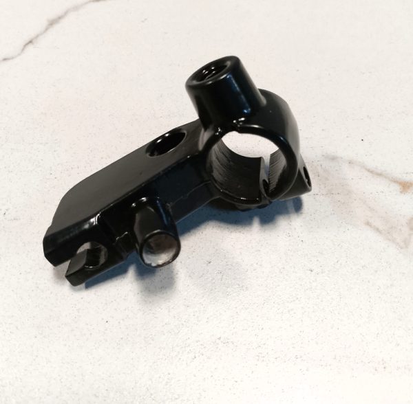 Tvs HLX 125cc/150cc Bracket Lever/Mirror Holder (Right side) - N5150160