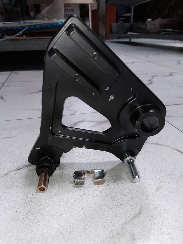Caliper Bracket Rear RTR Bracket Apache 180cc - - Image 3